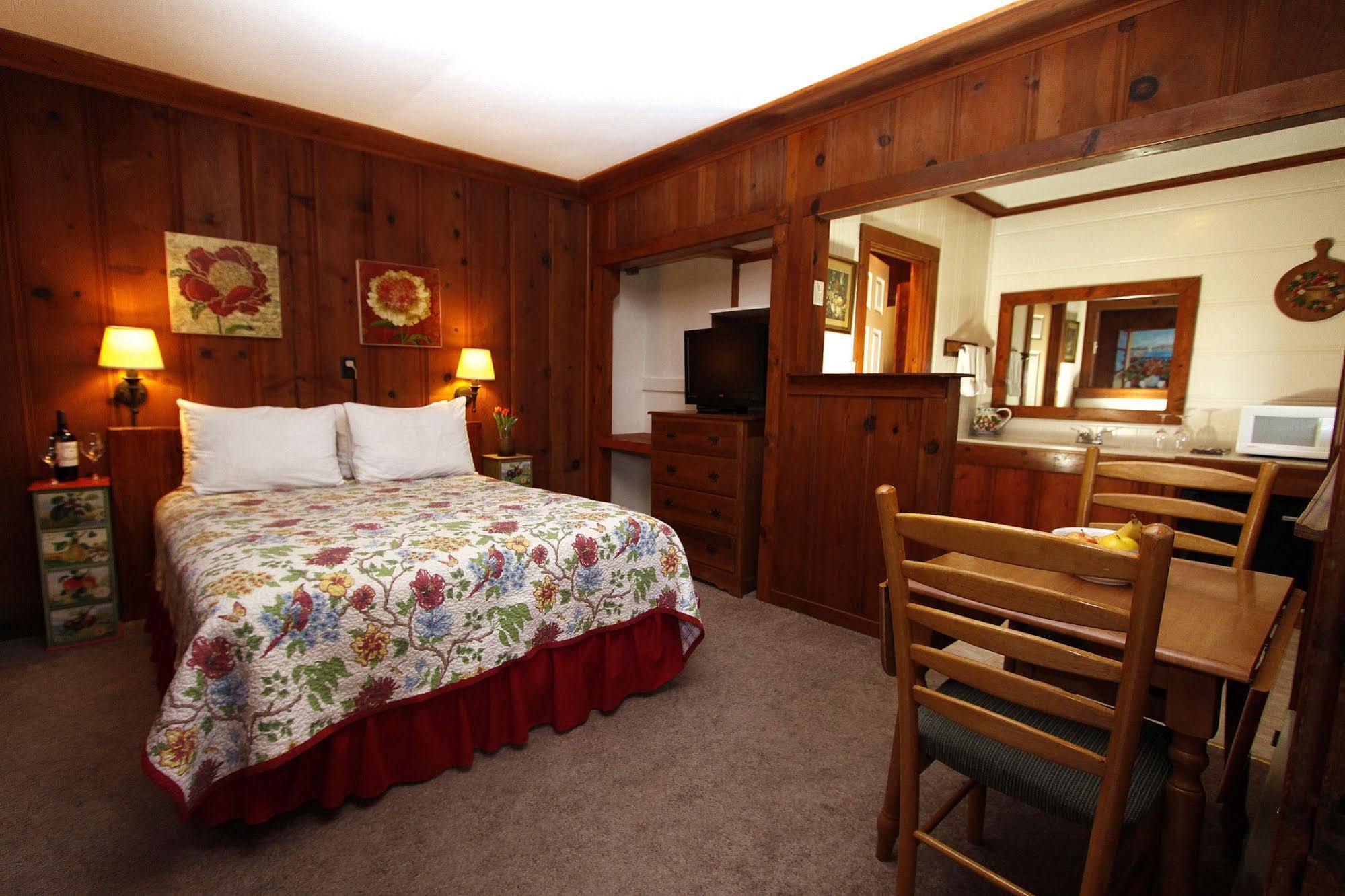 Fern Grove Cottages เกอร์นวิลล์ ภายนอก รูปภาพ