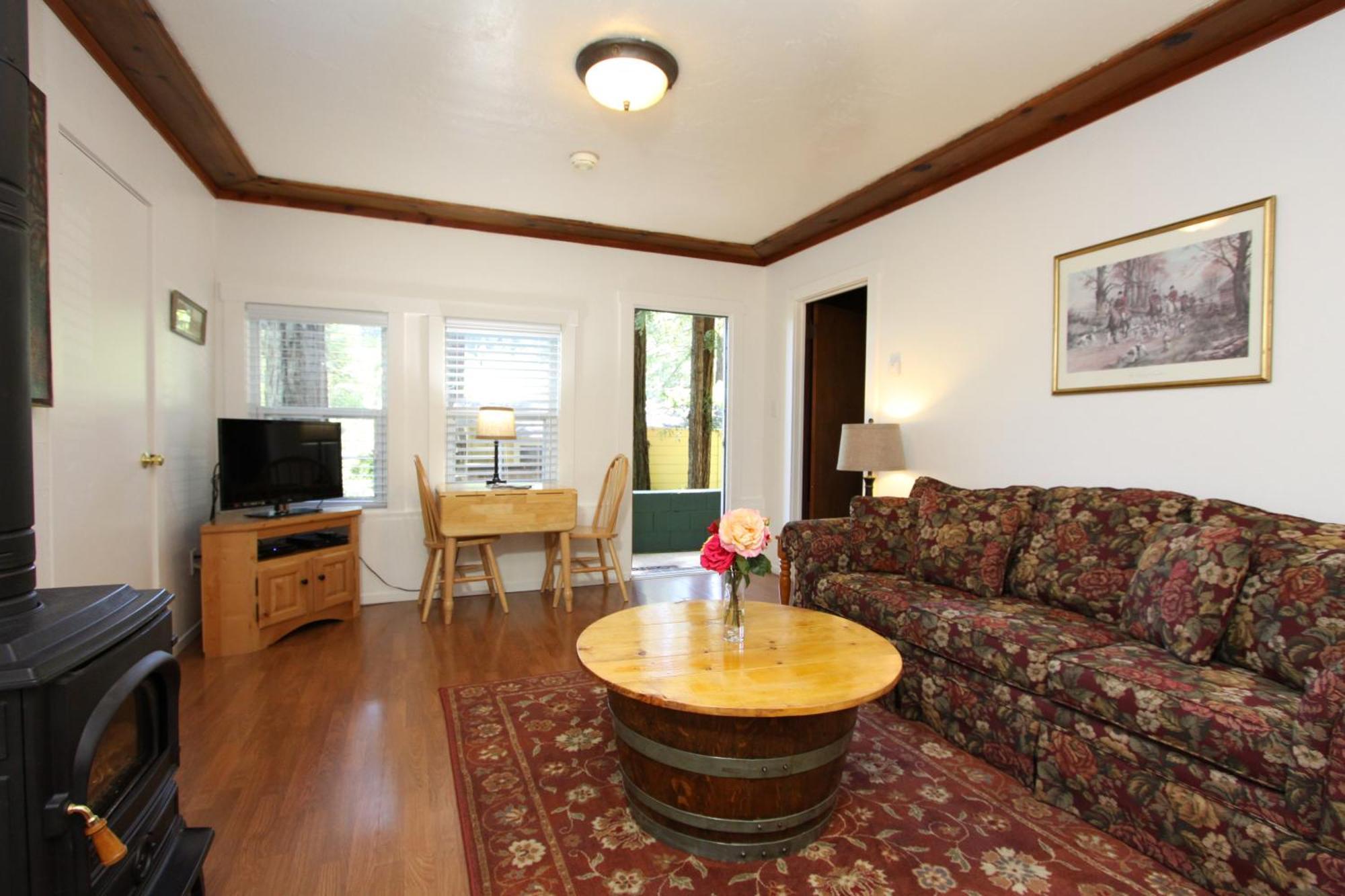 Fern Grove Cottages เกอร์นวิลล์ ภายนอก รูปภาพ